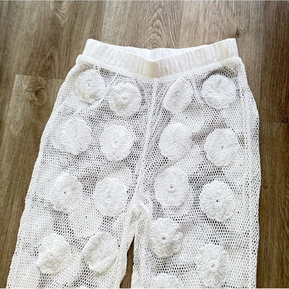 show me your mumu washed ashore white floral mesh bikini cover up pants small - Picture 4 of 5